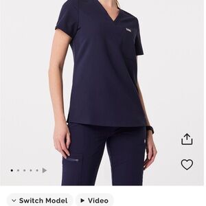 Figs Navy Catarina One Pocket Scrub Top SMALL